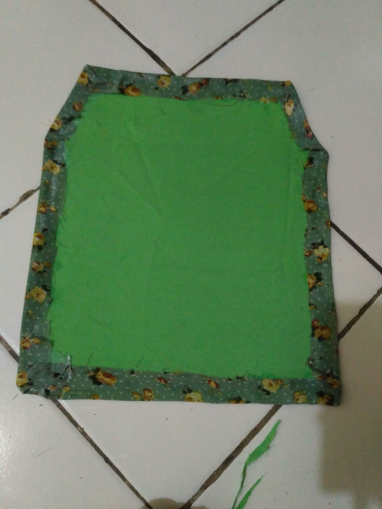 &#91;DIY EVENT&#93; Clutch dari Brosur dan Kerudung Bekas Tanpa Jahitan