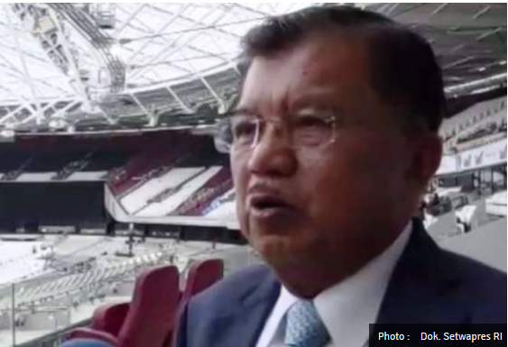 Wapres JK Minta China Tak Lagi Bawa Banyak Pekerja ke RI
