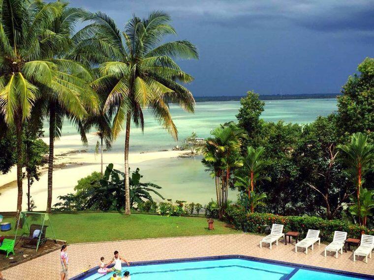 Pulau Belitung? Pantai Biasa Doang Kan? Eitss... Baca Dulu Dong