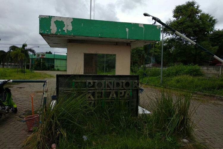 Ada Tulisan &quot;Pondok Kelapa Village&quot; di Lahan Rumah DP Rp 0 Anies-Sandi