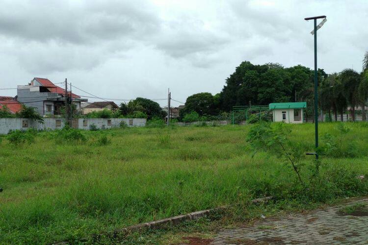 Ada Tulisan &quot;Pondok Kelapa Village&quot; di Lahan Rumah DP Rp 0 Anies-Sandi