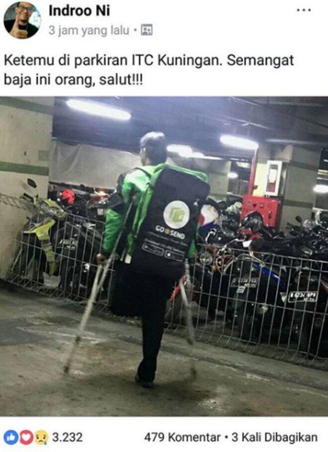 8 Perjuangan Driver Ojek Online Ini Mengharukan, Hargai Mereka Ya