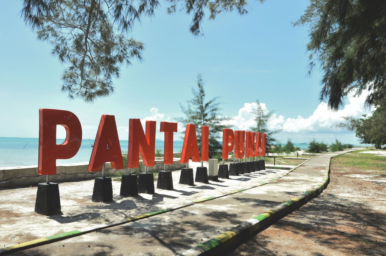 Pulau Belitung? Pantai Biasa Doang Kan? Eitss... Baca Dulu Dong
