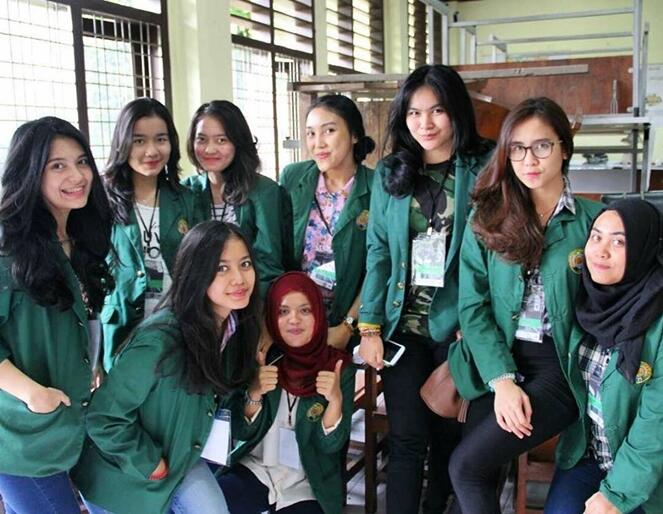 5 Daerah di Indonesia Ini Berhasil Cetak Wanita Cantik dan Berpendidikan Tinggi