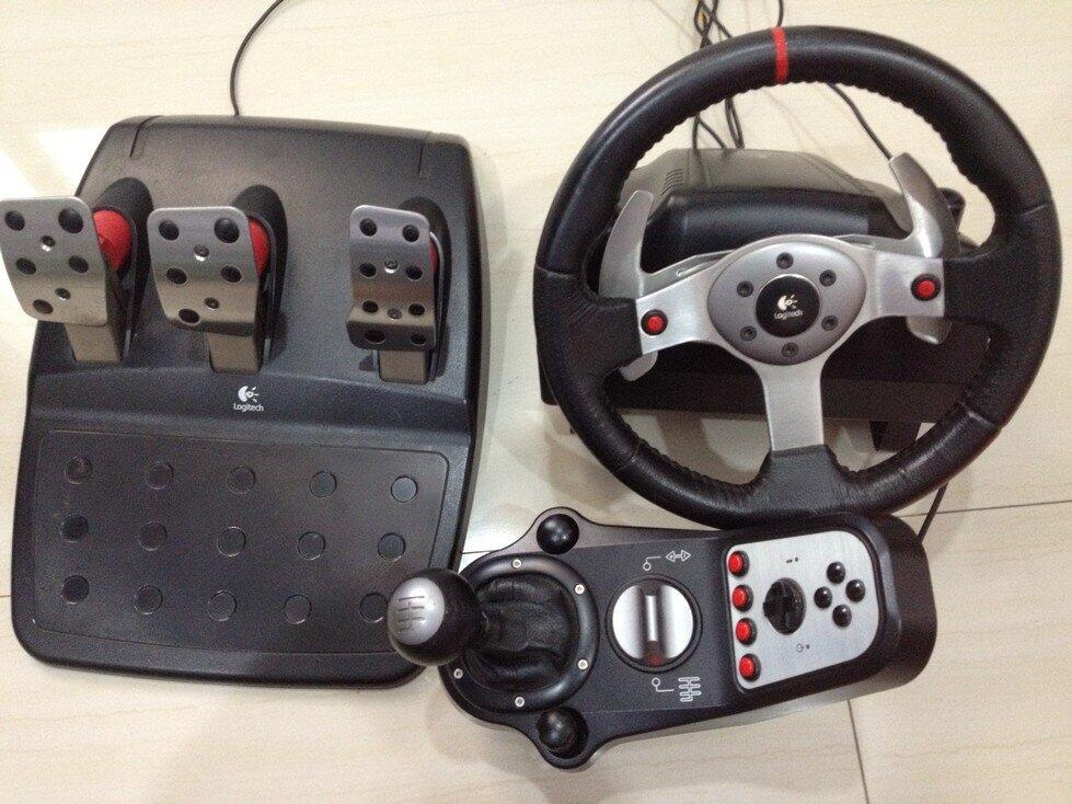 Cari logitech g25 (bekas)