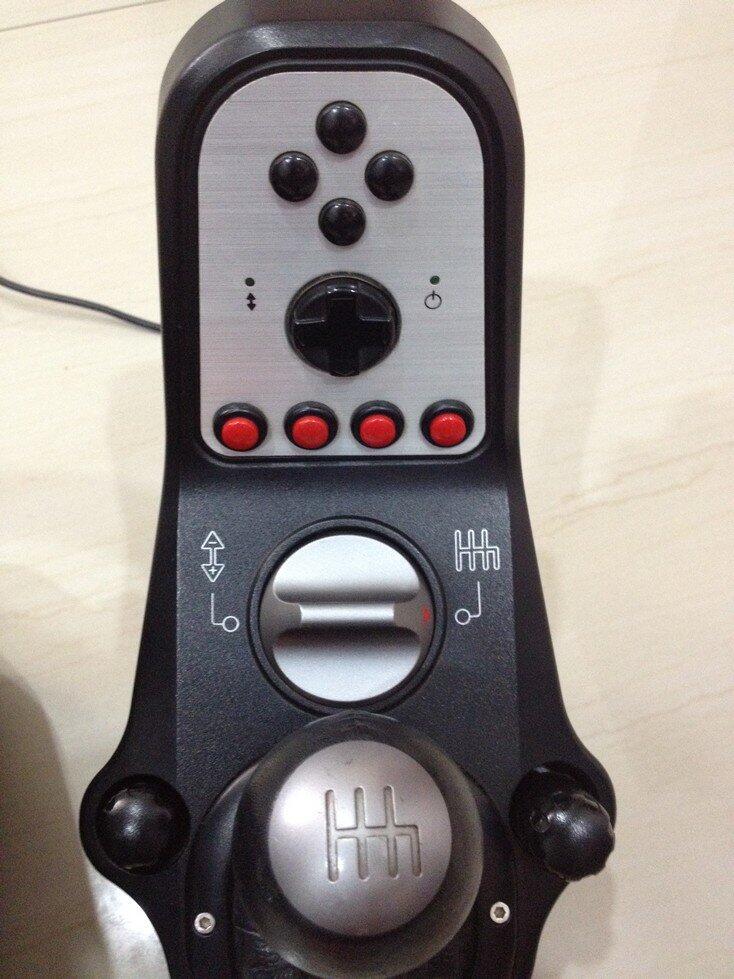 Cari logitech g25 (bekas)