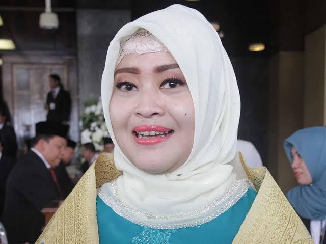 Cerita Dana Rp1,5 Miliar Buat Fahira Cs yang Akhirnya Dicoret