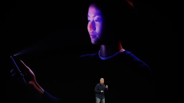 Google Garap Software untuk Deteksi Pengintip Layar Ponsel