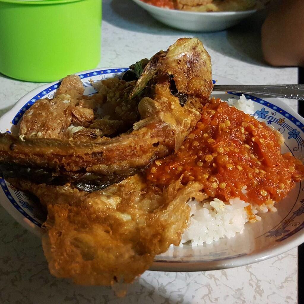 Kuliner Surabaya Rekomendasi Pak Bondan, Maknyus Gan....