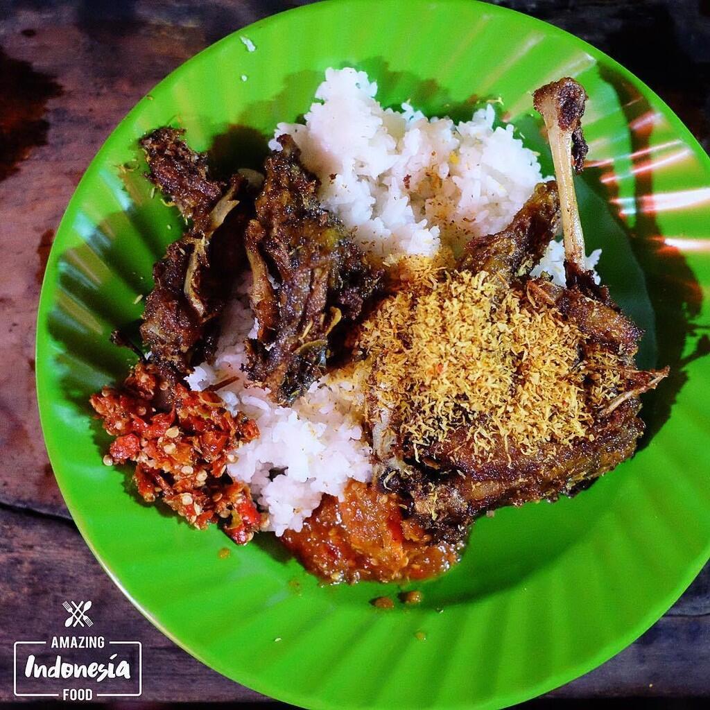 Kuliner Surabaya Rekomendasi Pak Bondan, Maknyus Gan....