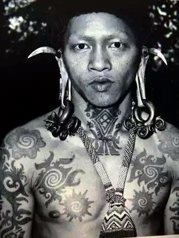 Foto langka dan jadul potret kehidupan Suku Dayak di Borneo, keren!