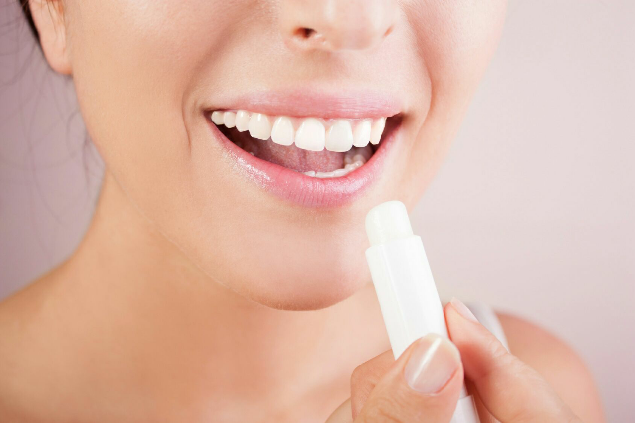 Komentar 'Unik' Cowok Saat Melihat Sista Mencoba Gradient Lips