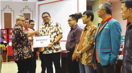 Perbaiki Dokumen 9 Parpol Ditenggat Dua Pekan