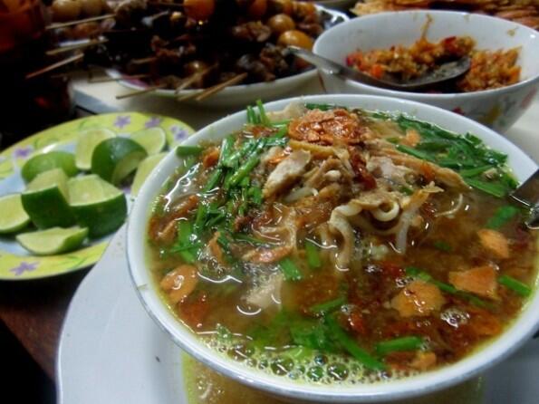 Libur Akhir Tahun, Catat Daftar 11 Soto Enak di Nusantara Ini