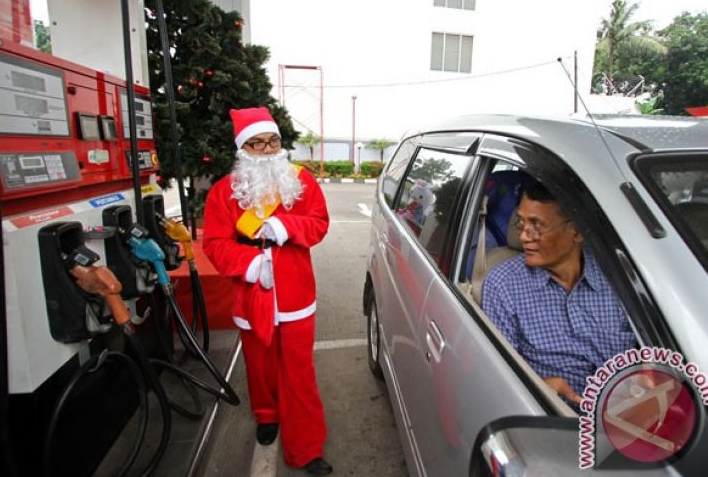 MUI Imbau Pengusaha Tak Minta Karyawannya Pakai Atribut Natal