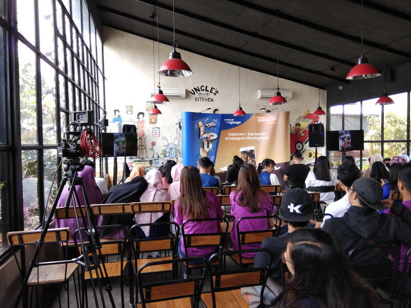 &#91;Field Report&#93; KTL Samsung J7+ | Diprivat Dinda Kirana dan Enzy Storia !