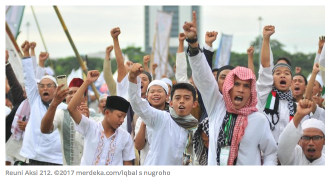 Hidayat sesalkan ada yang sebut reuni hanya lazim untuk sekolahan