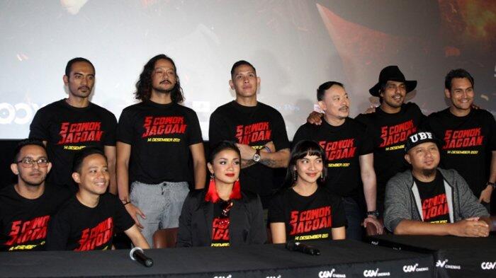 Film 5 Cowok Jagoan Terinspirasi dari Film Lawas Lima Cewek Jagoan (1980)