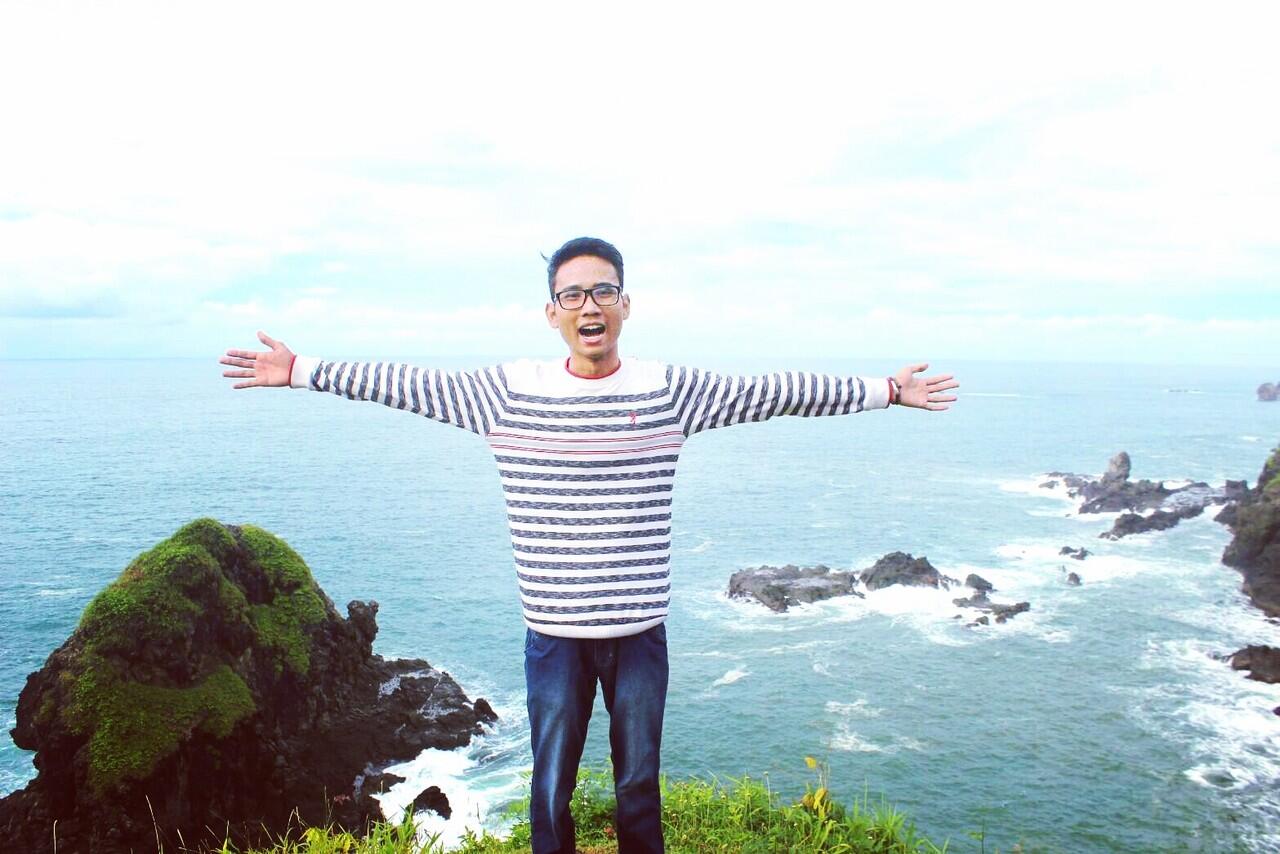 SUNRISE DI BUKIT PENGILON HANYA SEBATAS HARAPAN