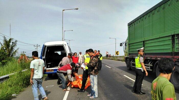 Potongan Tubuh Manusia Berserakan di Jalan Lingkar Weleri Kendal