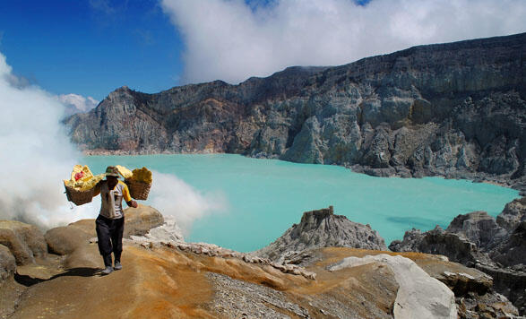 Enam Tempat Menakjubkan di Indonesia, tapi Bukan Bali