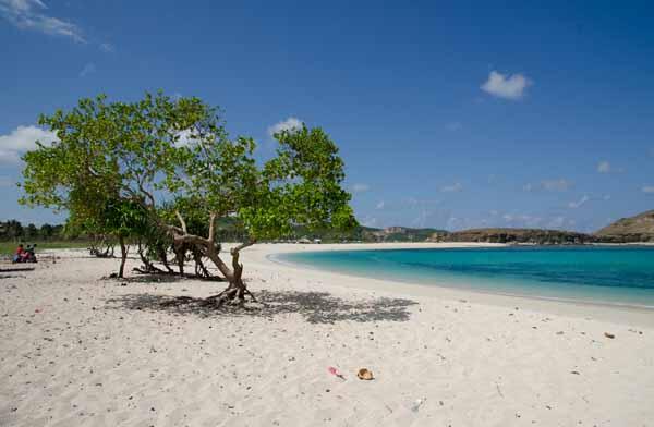 Enam Tempat Menakjubkan di Indonesia, tapi Bukan Bali