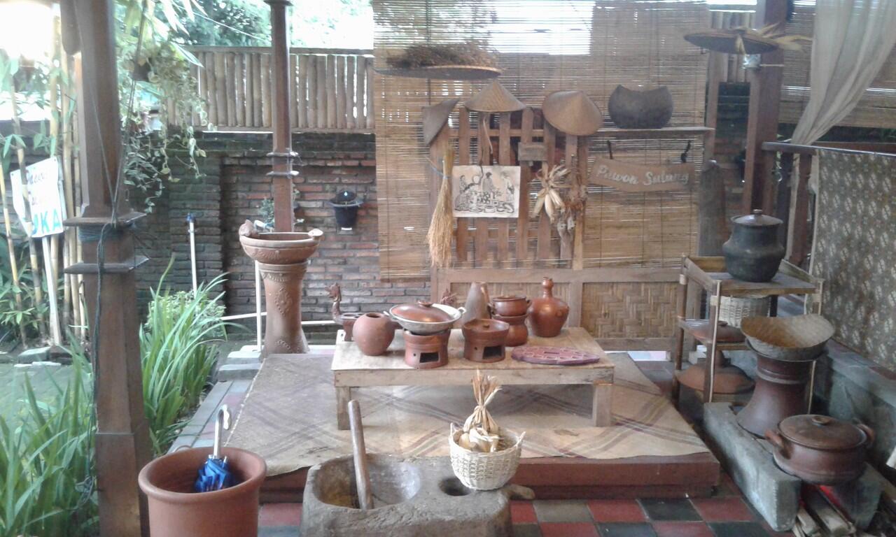 &#91;FR&#93; SYUKURAN NEW COOKING &amp; RESTO GUIDE ENTHUSIAST JOGJA 1&amp;2 DES 17