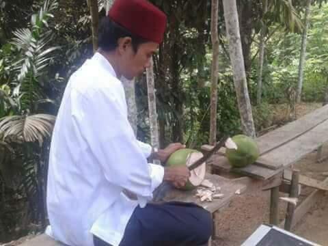 Tidur Tanpa Alas, Begini Potret Kehidupan Sederhana Ustadz Kondang Abdul Somad