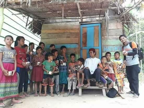 Tidur Tanpa Alas, Begini Potret Kehidupan Sederhana Ustadz Kondang Abdul Somad