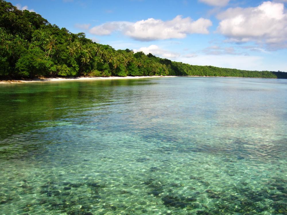 Danau-Danau Terindah di Indonesia yang Menanti untuk Kamu Kunjungi