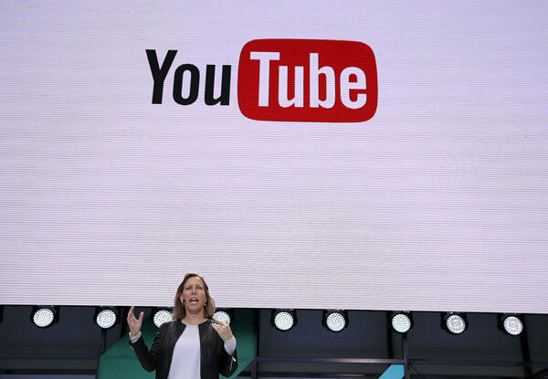 Youtube Bakal Ngerekrut 10.000 Manusia Buat Ngestop Video Kekerasan Terhadap Anak