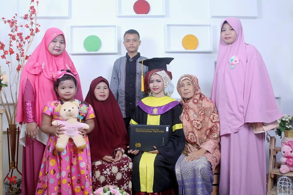 Tips Memilih Studio Untuk Foto Wisuda