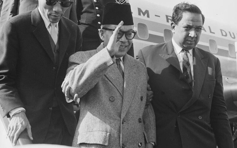 Kisah 3 Tokoh Indonesia Teladan Antikorupsi