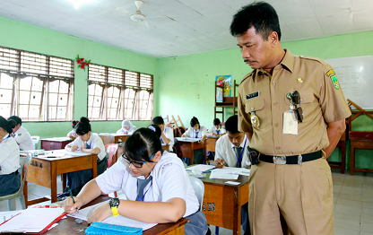 Perbedaan Ujian Di Sekolah Jaman Old VS Jaman Now (MASUK GAN!)