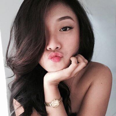 GURU zaman NOW ini bikin MURID nya MIMISAN gan !!! MANA KPAI!!!