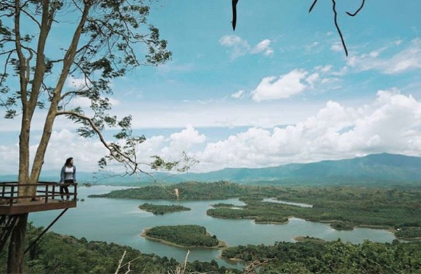 Kalimantan Selatan dari Lensa Lamera