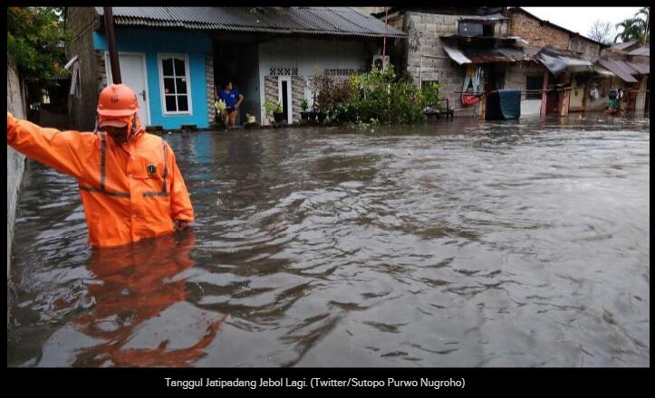 Tanggul Jatipadang Jebol Lagi, Puluhan Rumah Terendam Banjir