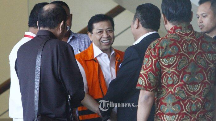 DPR Diminta Tolak Surat Pengajuan Ketua Dewan oleh Novanto