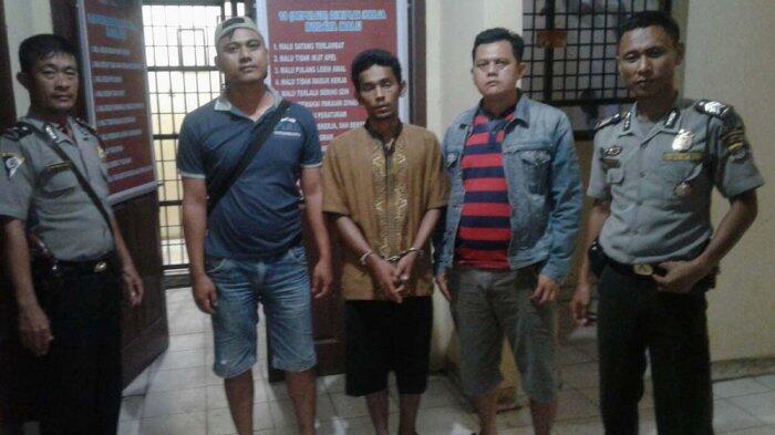 Astaga, Guru Ngaji Ini Lakukan Hal Tak Senonoh Kepada Muridnya di Kebun Singkong