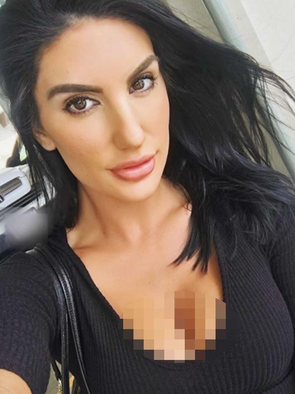 Wow, Bintang Porno August Ames Tewas Gantung Diri