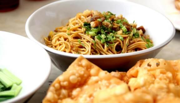 13 Rekomendasi Bakmi Halal di Jakarta dan Tangerang