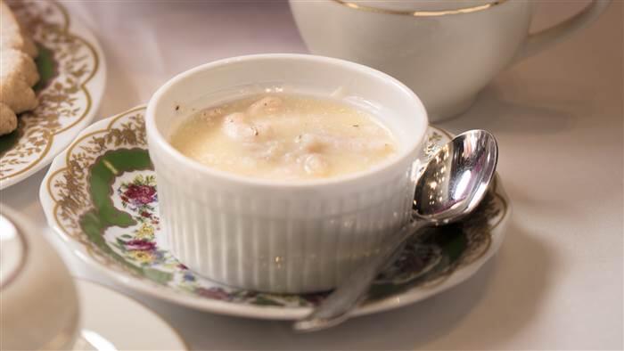 Ini Lho 5 Makanan Khas Keluarga Kerajaan Inggris di Hari Natal