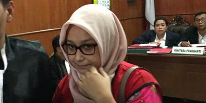 Begini Penampilan 5 Artis Cantik Tanpa Make Up, Masih Kenal?