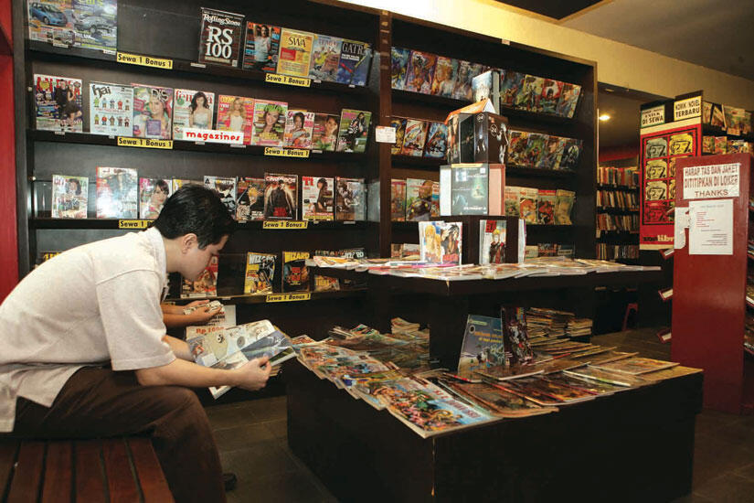 5 Rekomendasi Kafe Buku di Jakarta dan Sekitarnya