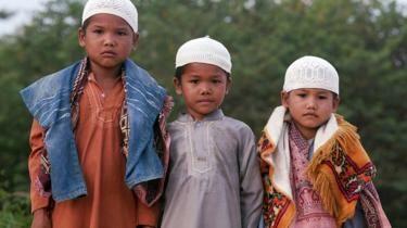 Orang Rimba masuk Islam demi KTP