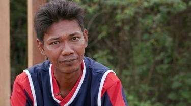 Orang Rimba masuk Islam demi KTP