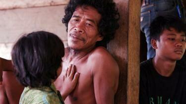 Orang Rimba masuk Islam demi KTP