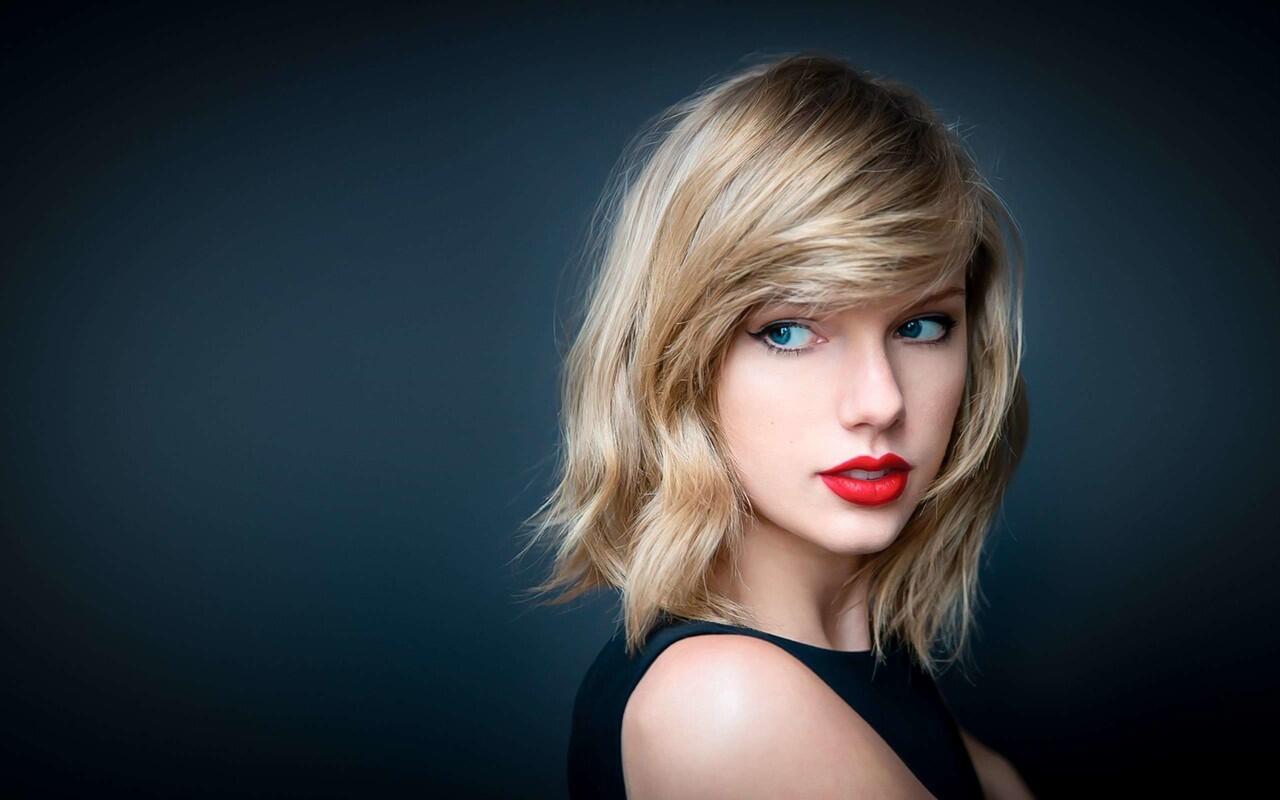 5 Gaya Jadul Taylor Swift yang Kini Sudah Ditinggalkannya