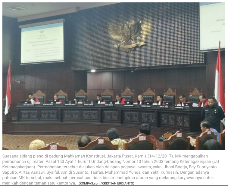 MK Hapus Aturan yang Larang Pernikahan Antar-Karyawan Sekantor