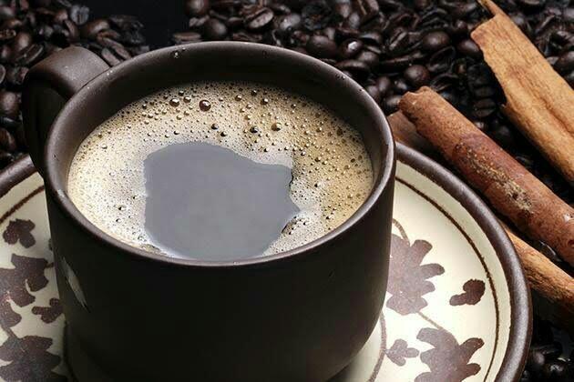 Membuat kopi ala barista